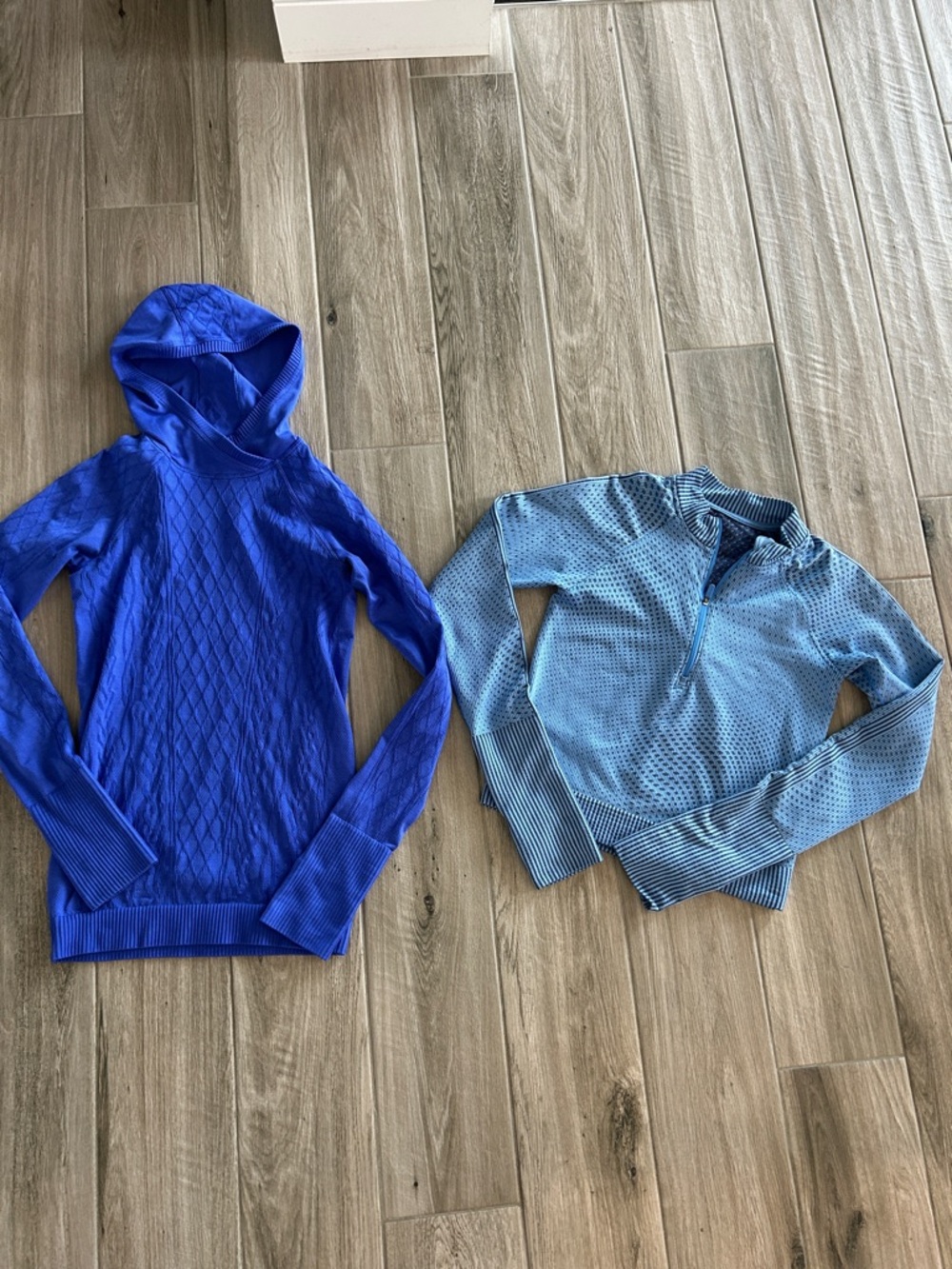 Lululemon long sleeve bundle